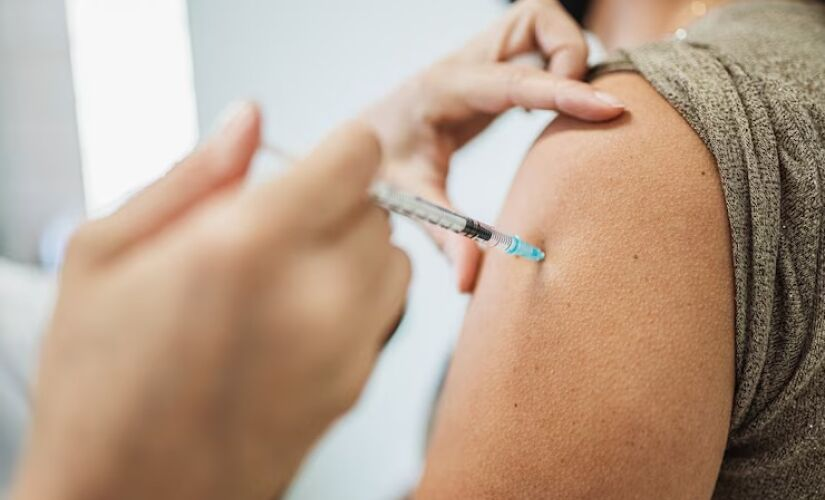 Vacina contra o câncer avança com tecnologia de RNA mensageiro e estimula sistema imune a combater tumores