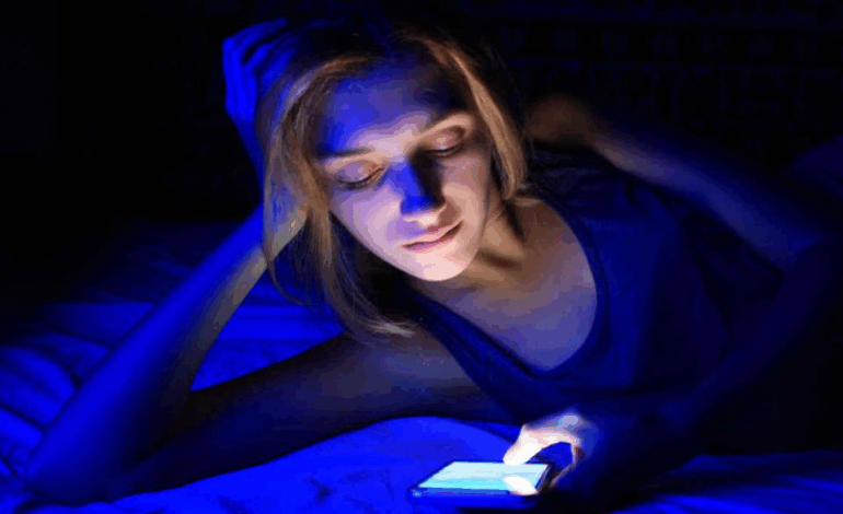 Luz azul: o vilão silencioso para os olhos em tempos digitais
