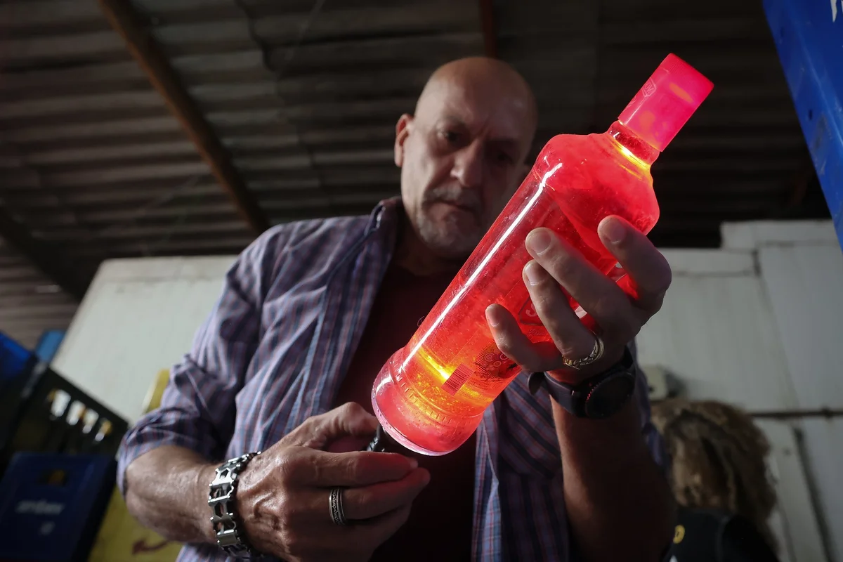 Metanol: o veneno invisível que cega e mata em horas