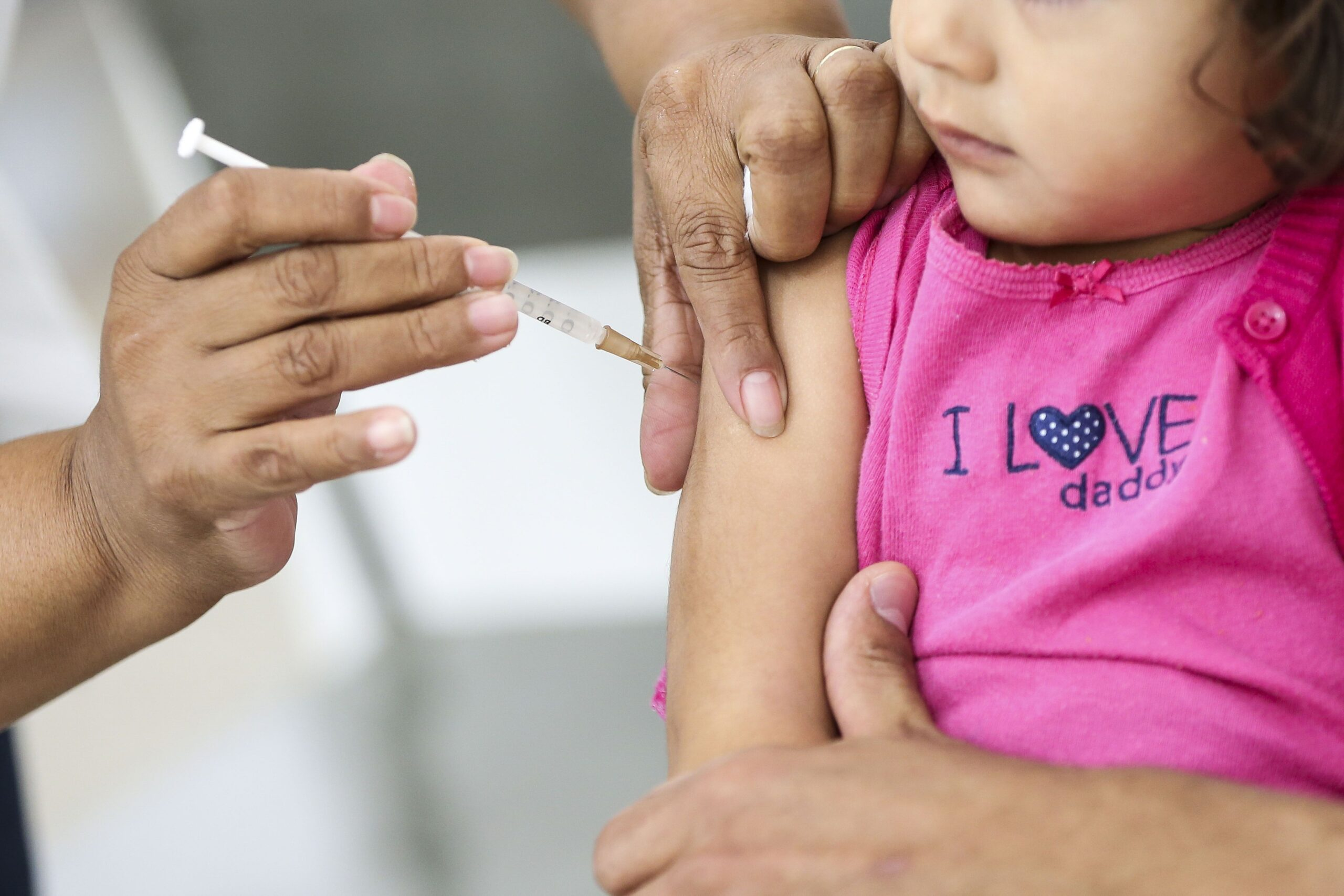 SUS Incorpora Vacina Pneumo 20: Proteção Contra 20 Sorotipos Chega Gratuitamente a Partir de 15 de Junho
