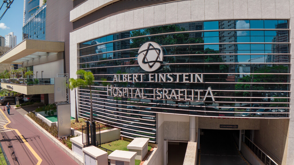 Hospital Israelita Albert Einstein Amplia Inovação em Saúde com Pesquisa, Terapia Celular e Inteligência Aumentada